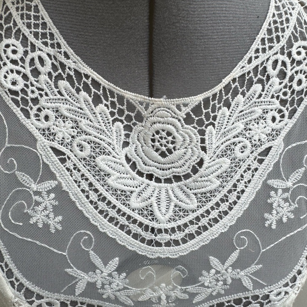 Wrangler Ivory Crochet Lace Mesh Inset Boho Shift Dress - Picture 4 of 4